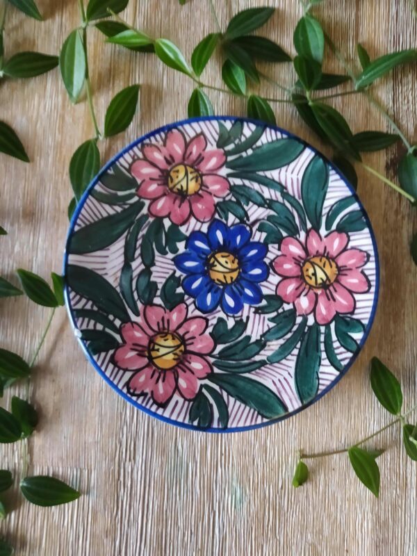 Assiette en porcelaine à fleurs vintage brocadabra