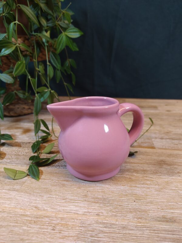 Pot à lait couleur rose vintage en céramique
