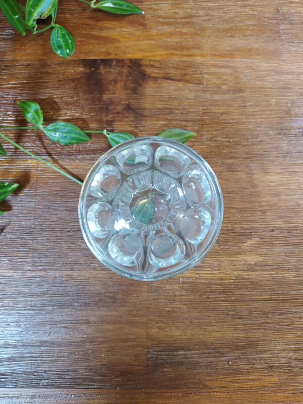 Pique fleurs en verre transparent vintage.