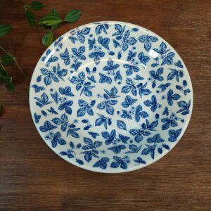 Petite Assiette Creuse en Porcelaine Fleurs Bleues