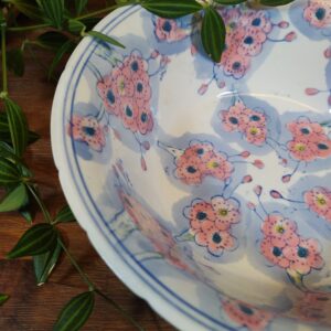 Saladier Vintage en Céramique Motifs Japonisants Fleuris en Rose et Bleu